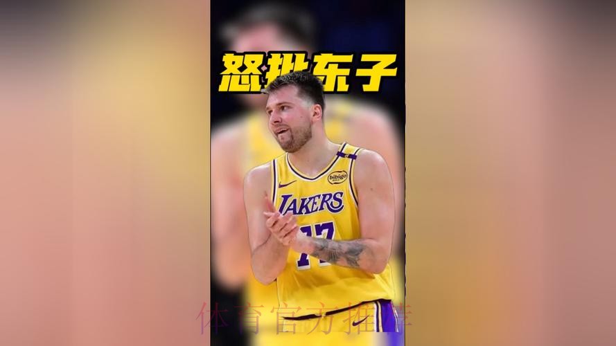 霍里:裁判不给哨东契奇就较劲,很多投丢的球都是因要犯规 霍里:裁判不给哨东契奇就较劲,很多投丢的球都是因要犯规